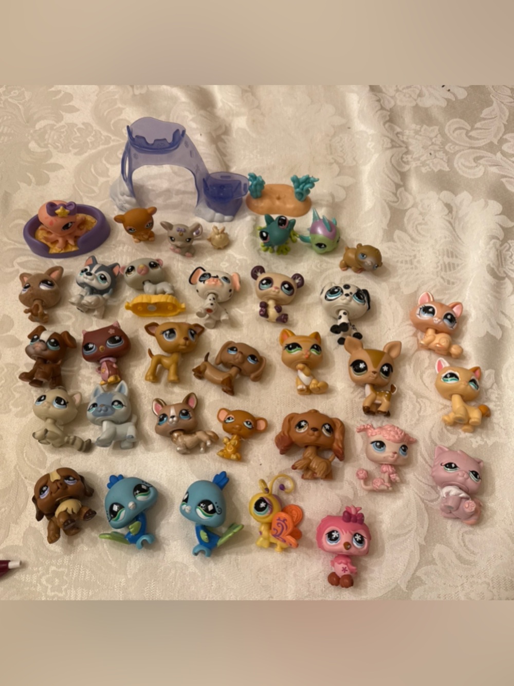 Hasbro LPS Littlest Pet Shop Lot of 32,#870, 639, 626, 748, 689, 496, 497 & More